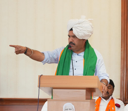 'पीएम मोदी को बर्दाश्त नहीं कर सकती कांग्रेस' : कर्नाटक भाजपा प्रमुख ने 'वीबी-जी राम जी' के विरोध पर कहा