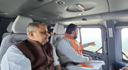 गंडक के तटबंध क्षतिग्रस्त होने से गोपालगंज में बाढ़ का खतरा बढ़ा, सीएम सम्राट ने किया चंपारण का हवाई सर्वे