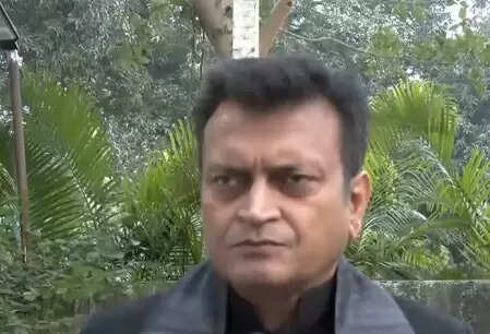 राष्ट्रपति पुतिन और प्रधानमंत्री मोदी के बीच व्यक्तिगत संबंध अत्यंत सौहार्दपूर्ण: अजय आलोक