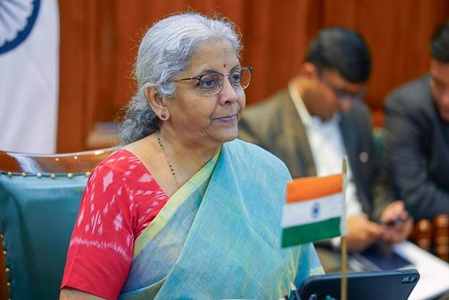 नए सीमा शुल्क और बैंकिंग सुधारों के दम पर देश 'विकसित भारत 2047' का लक्ष्य हासिल करेगा: वित्त मंत्री