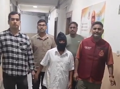 दिल्ली क्राइम ब्रांच की बड़ी सफलता, तमिलनाडु से 12 साल से फरार 50 हजार के इनामी जालसाज को पकड़ा