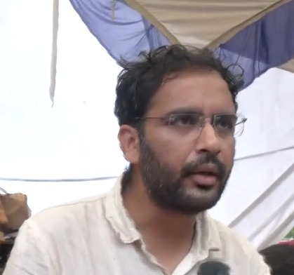 जब तक धर्मेंद्र प्रधान नहीं देंगे इस्तीफा, आंदोलन रहेगा जारी : आशुतोष रांका