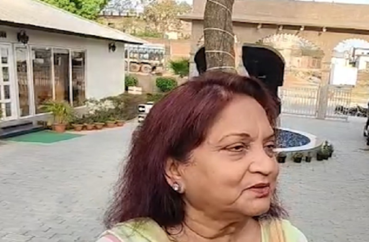 अयोध्या की धरती पर कदम रखते ही इमोशनल हुईं आनंद रामानंद सागर की पत्नी निशा, सीएम योगी को दिया विकास का श्रेय