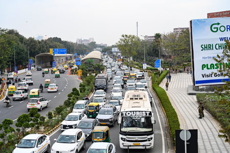 भारत में यात्री वाहनों की बिक्री वित्त वर्ष 26 में 5-7 प्रतिशत बढ़ने का अनुमान