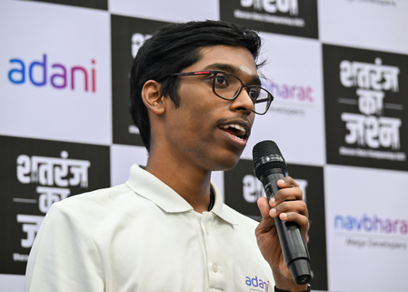 'यह नया महीना है, तुम अच्छा खेलोगे', चैंपियन बनने के बाद प्रग्गनानंदा ने बताया सच हुई मां की भविष्यवाणी
