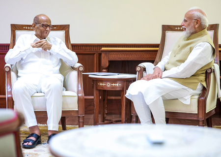 शरद पवार और एमके स्टालिन समेत विपक्ष के कई नेताओं ने पीएम मोदी को दीं जन्मदिन की शुभकामनाएं