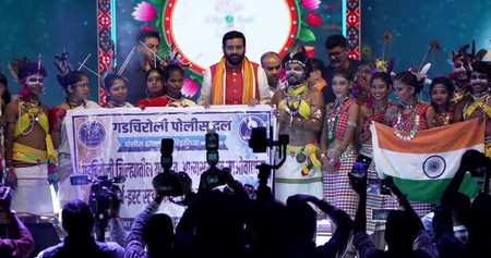 गढ़चिरौली के आत्मसमर्पित माओवादी और युवाओं ने दिल्ली में रेला नृत्य से दिखाई आदिवासी संस्कृति की झलक