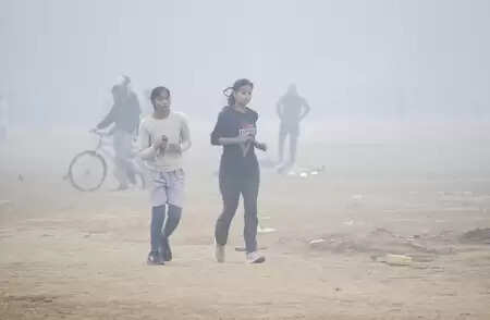 बिहार के कई जिलों में शीत दिवस, भागलपुर के सबौर का पारा 4 डिग्री सेल्सियस