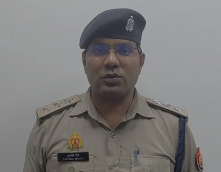 गाजियाबाद के मॉल में महिला से मारपीट का वीडियो वायरल होने पर पुलिस ने आरोपी व्यक्ति को हिरासत में लिया