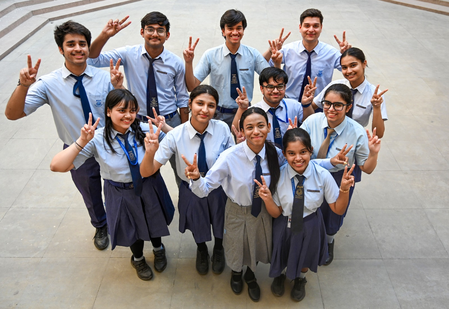 एनसीआर में आज से फिर गुलजार हुए स्कूल, नई ऊर्जा के साथ शुरू हुआ नया शैक्षणिक सत्र