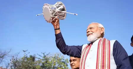 'अनगिनत बलिदानों की यादों को समेटे हुए है सोमनाथ', पीएम मोदी ने शेयर की यात्रा की झलकियां