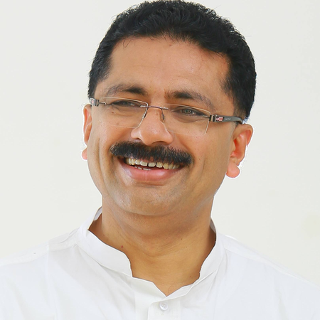 ‘गल्फ ऑफर’ पर सख्ती, मलप्पुरम कलेक्टर ने मांगी रिपोर्ट; थवनूर सीट पर मुकाबला हुआ दिलचस्प