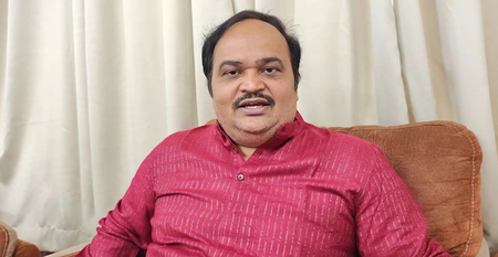 मुकेश सहनी के बयान को लेकर भड़के आनंद दुबे, बोले- लोकतंत्र में हिंसा की कोई जगह नहीं
