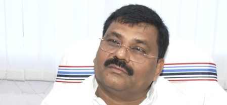पीएम मोदी पर खड़गे के विवादित बयान के लिए होना चाहिए मुकदमा : उमेश कुशवाहा