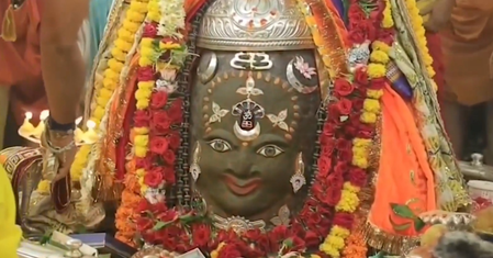 भस्म आरती: अजा एकादशी पर भांग से सजे बाबा महाकाल, चांदी के मुकुट और मुंड माला से भव्य शृंगार