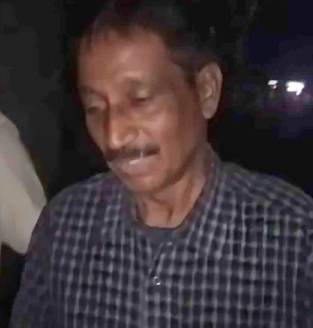 पश्चिम बंगाल : मुर्शिदाबाद में स्कूल शिक्षक ने घर के बाहर खेल रहे बच्चों पर गोली चलाई, गिरफ्तार