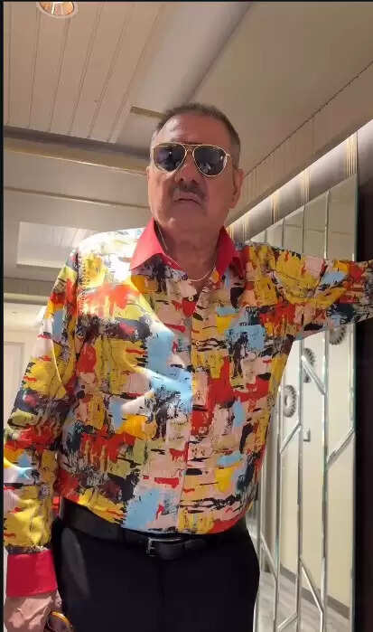 फिर लौट आया है खुराना: 'खोसला का घोसला' के सीक्वल से बोमन ईरानी का पहला लुक आउट