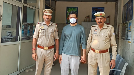 टूर एंड ट्रेवल पैकेज के नाम पर लाखों की ठगी, साइबर क्राइम पुलिस ने आरोपी को किया गिरफ्तार