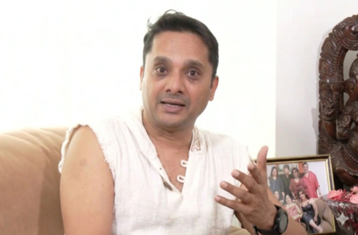 'मैं बंदर की तरह स्टेज पर कूदता था, लोग मुझे देखकर हंसते थे', आशा भोसले के पोते ने लाइव शो से जुड़ा बताया किस्सा