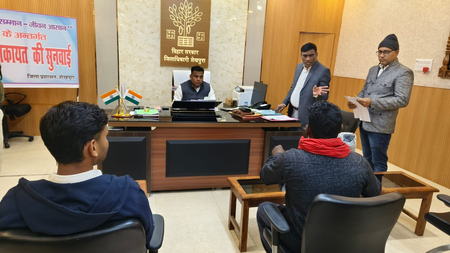 ‘सबका सम्मान–जीवन आसान’ के तहत शेखपुरा डीएम का जनता दरबार, समस्याओं के त्वरित निष्पादन के निर्देश