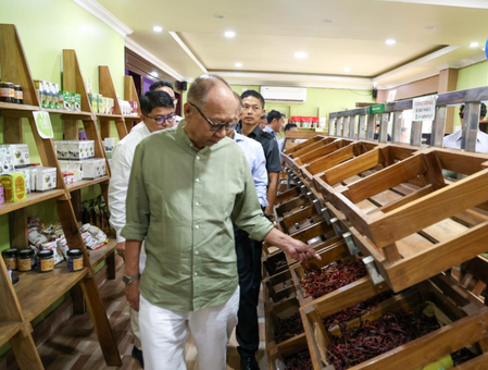 मणिपुर के मुख्यमंत्री ने जैविक खेती को बढ़ावा देने के लिए 'ऊर्जा' उर्वरक का शुभारंभ किया