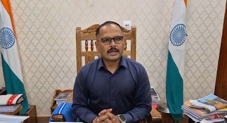 हाथियों को पत्थर मारकर न भगाएं, फसलों के नुकसान का मिलेगा मुआवजा : क्योंझर डीएफओ