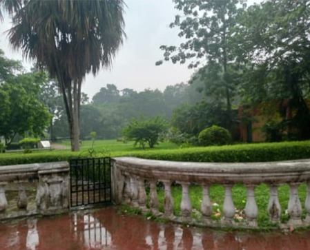 कोलकाता : इलियट पार्क से हटाए गए 'व्यू-ब्लॉकर', सीएम अधिकारी ने पूर्व सरकार पर कसा तंज