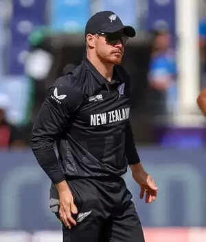 खास मैच या विशेष परिस्थिति में बाएं हाथ से खेल सकता हूं: ग्लेन फिलिप्स