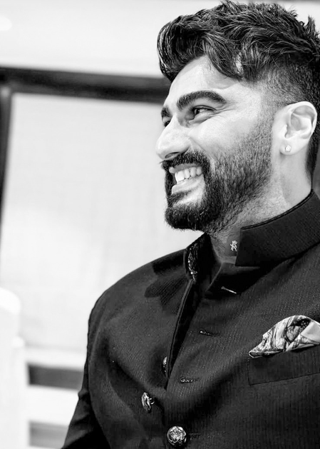 रणवीर सिंह की फोटोग्राफी के फैन हुए अर्जुन कपूर, सोशल मीडिया पर शेयर किया खास लुक