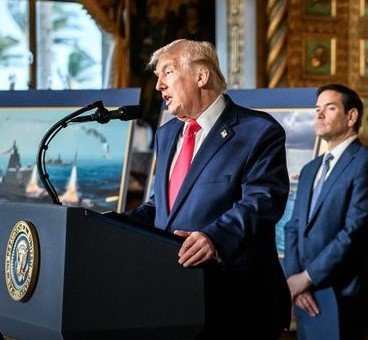 अमेरिका के गवर्नर डिनर में शामिल हुए राष्ट्रपति ट्रंप, बॉलरूम प्लान किया पेश