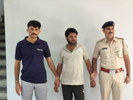 गुजरात : साइबर धोखाधड़ी में मदद करने का आरोपी गिरफ्तार, 'जामताड़ा कनेक्शन' आया सामने
