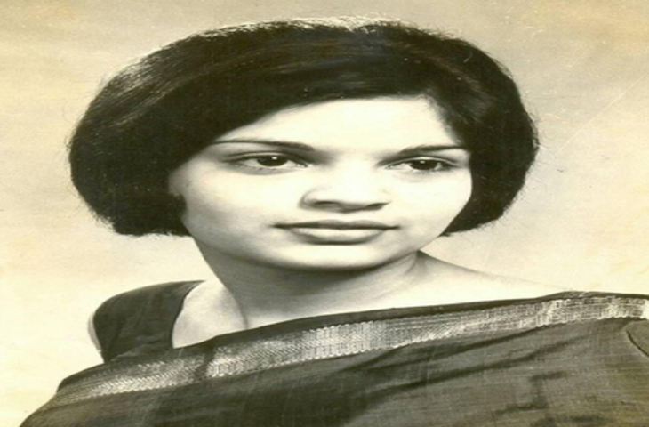 जीनत अमान का पहला प्रोफेशनल फोटोशूट, जिसके कई सालों बाद बनी देव आनंद साहब के साथ हिट जोड़ी