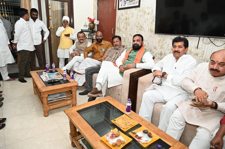 बिहार की समृद्धि के लिए छठी मैया का आशीर्वाद प्रदेश के लोगों पर बना रहे : सम्राट चौधरी