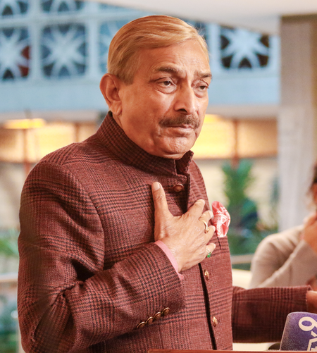 शकील अहमद की टिप्पणी पर प्रमोद तिवारी ने कहा- कांग्रेस ने आपको सब कुछ दिया, राहुल गांधी के खिलाफ न बोलें