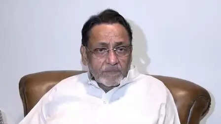 'घृणा, नफरत और बंटवारे से राजनीति नहीं होती', नवाब मलिक का राज ठाकरे पर तीखा हमला