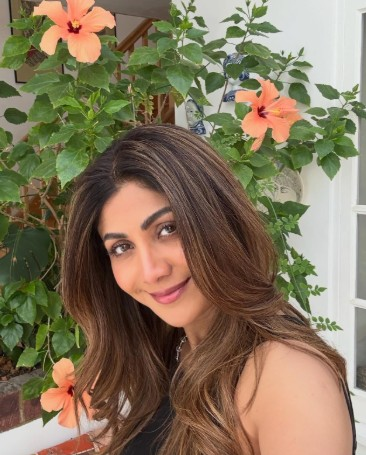 शिल्पा शेट्टी ने शेयर की वेकेशन की तस्वीरें, पर्यावरण की अहमियत पर कही बड़ी बात