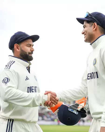 वेस्टइंडीज के खिलाफ टेस्ट सीरीज से बाहर हो सकते हैं ऋषभ पंत