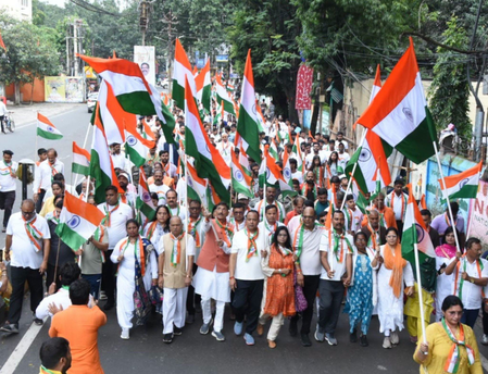 हर घर तिरंगा अभियान के तहत रांची में मोरहाबादी से अल्बर्ट एक्का चौक तक निकाला मार्च
