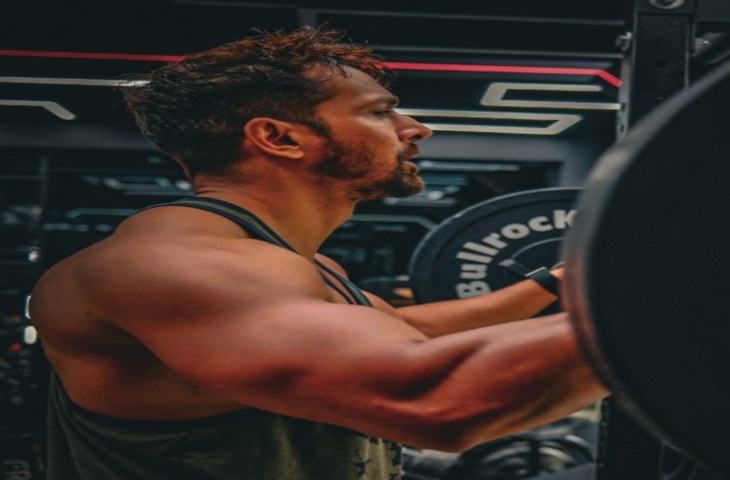 जंगलों में फोटोग्राफी और जिम में कड़ी मेहनत, 'फोर्स 3' के लिए पूरी तरह तैयार हैं हर्षवर्धन राणे