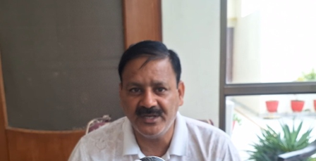 गाजीपुर में चकबंदी को लेकर विवाद, सपा विधायक वीरेंद्र यादव ने आरोपों को बताया बेबुनियाद
