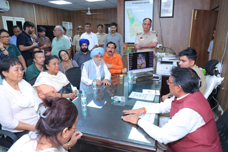 दिल्ली भाजपा अध्यक्ष हर्ष मल्होत्रा ​​ने मणिपुरी गायक की मौत पर दुख जताया, जल्द सुनवाई का भरोसा दिया