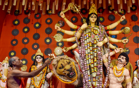 अंतरराष्ट्रीय स्तर पर दुर्गा पूजा के लिए पश्चिम बंगाल सरकार का बड़ा प्लान, सांस्कृतिक पर्यटन को मिलेगा बढ़ावा