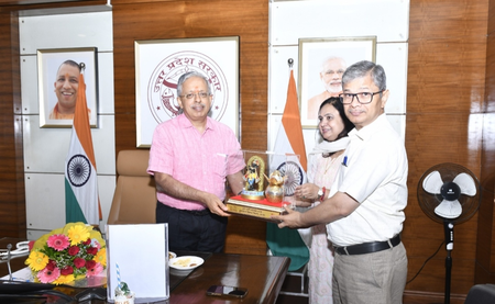 उत्तर प्रदेश: नंद बाबा दुग्ध मिशन को मिली नई रफ्तार, 449 करोड़ रुपए की कार्ययोजना मंजूर