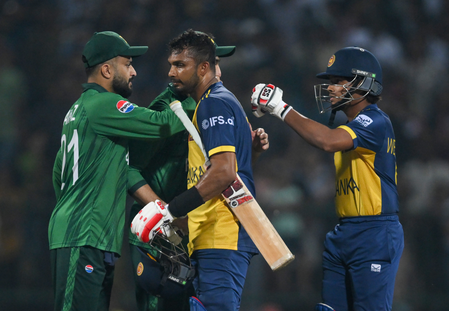 इंग्लैंड और श्रीलंका के खिलाफ वनडे ट्राई-सीरीज खेलेगी पाकिस्तानी टीम