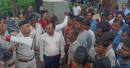 रांची में अतिक्रमण हटाओ अभियान को लेकर लगातार दूसरे दिन बवाल, सड़क पर उतरे लोग, बाईपास रोड किया जाम