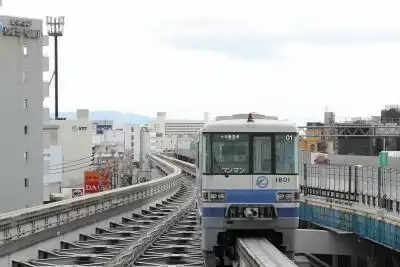 जापान के साइतामा में रेल हादसा: क्रॉसिंग पर कार-ट्रेन भिड़ंत, पटरी से उतरे कई डिब्बे