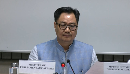 मानसून सत्र के समापन पर रिजिजू बोले-निर्धारित समय की तुलना में केवल 19 प्रतिशत काम हुआ