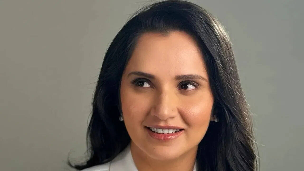 शोएब मलिक के शहर पर भारतीय सेना ने बरसाए बम, सानिया मिर्जा बोलीं- ऐसा देश है मेरा