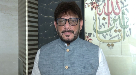 हिजाब धार्मिक अधिकार, वंदे मातरम को जबरन नहीं थोपा जा सकता : वारिस पठान