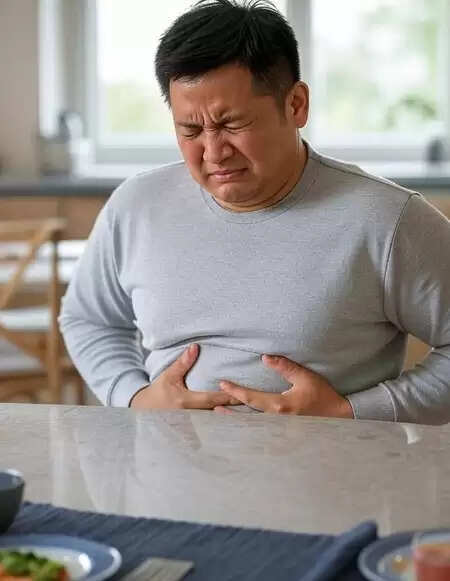 अनहेल्दी लाइफस्टाइल का नतीजा है उदर-वायु, आयुर्वेदिक उपचार से हमेशा के लिए पाएं छुटकारा